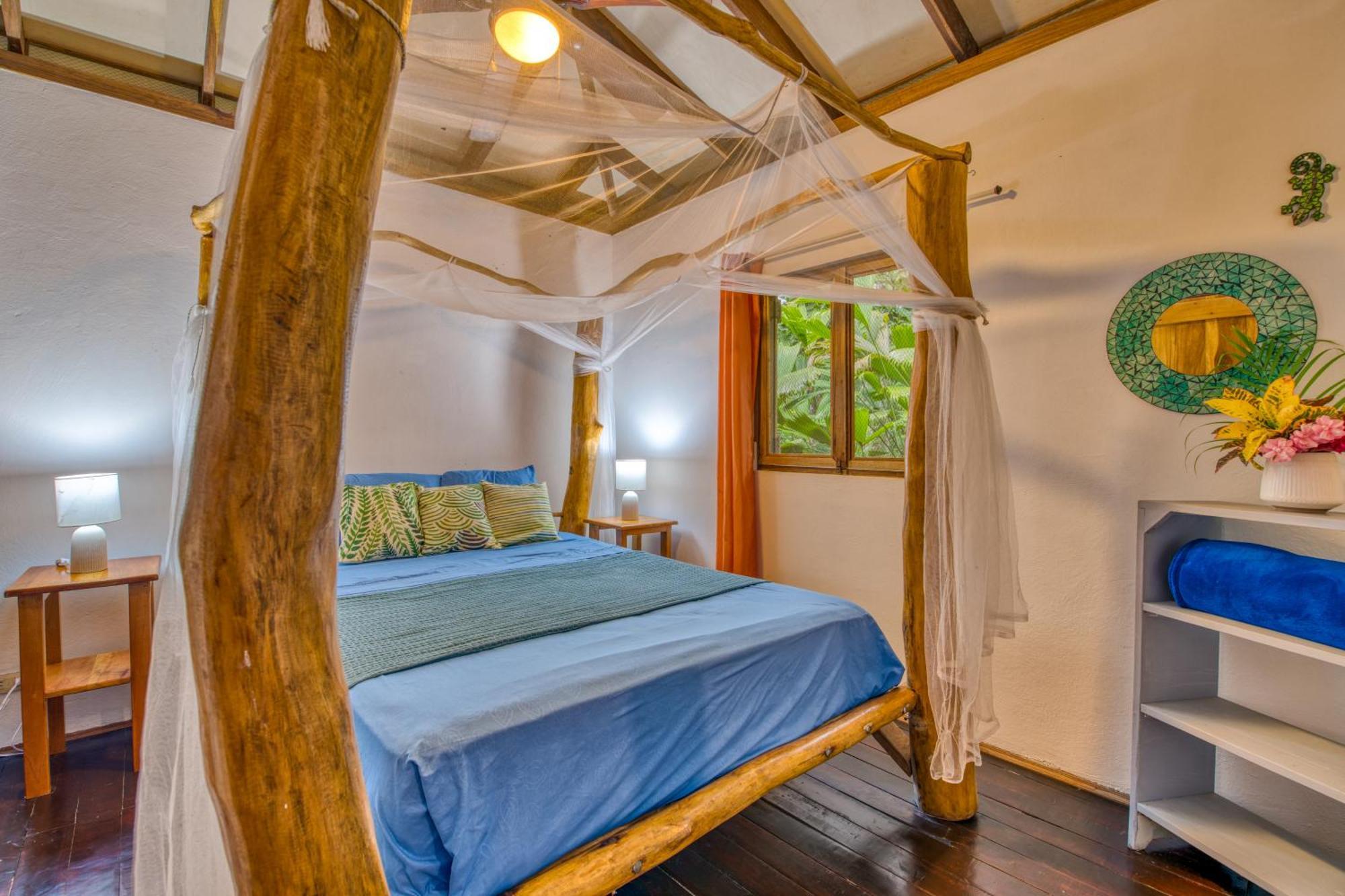 Pachamama Jungle River Lodge - Punta Uva Puerto Viejo de Talamanca Exterior photo