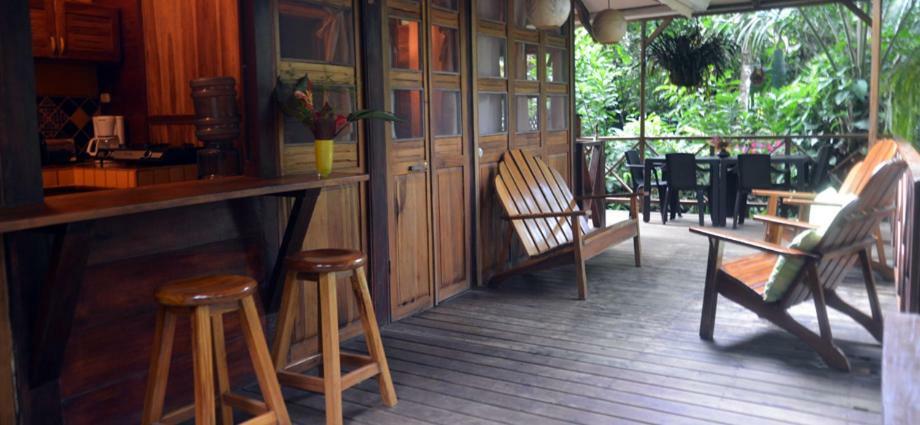 Pachamama Jungle River Lodge - Punta Uva Puerto Viejo de Talamanca Exterior photo